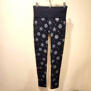 French Laundry black and silver winter  leggings size S/M NWT